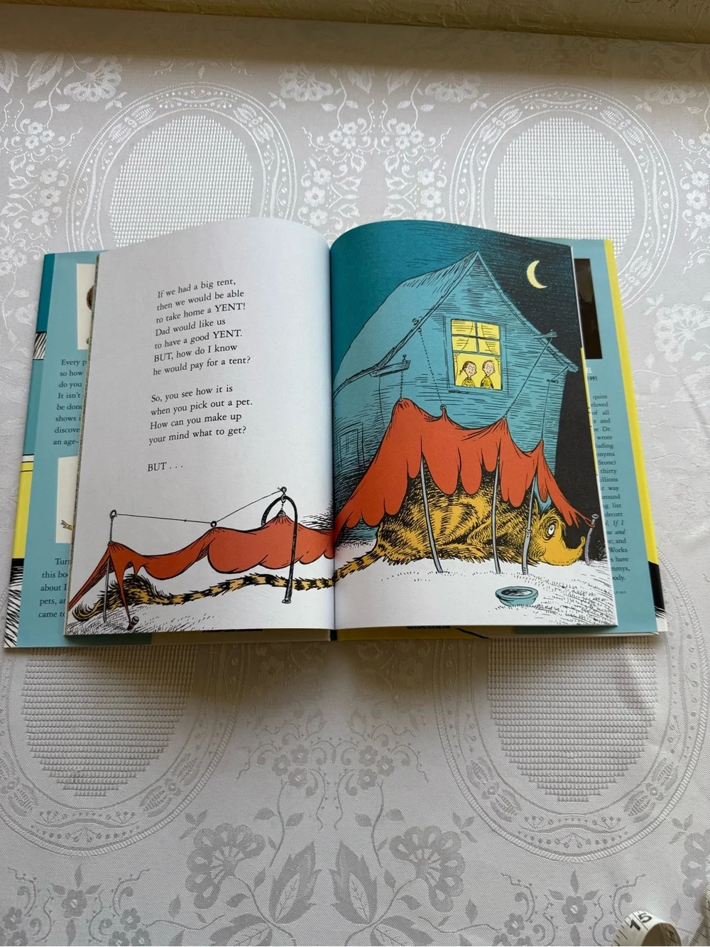 Dr. Seuss 2015 What Pet Should I Get? - Blue & Yellow Hard Cover Book